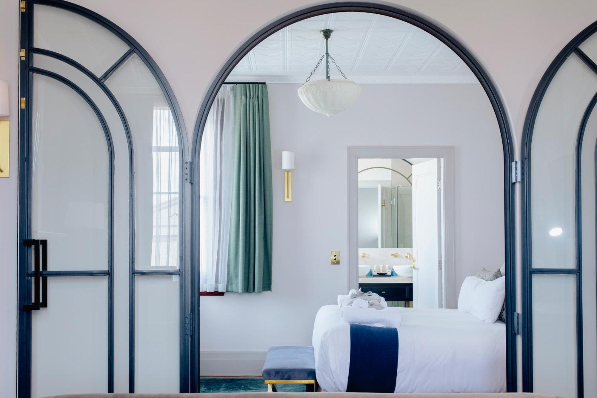 Tattersalls Hotel 아미데일 외부 사진